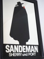 Bild - Spiegelbild - Sandeman - Sherry und Port - Holzrahmen - 33 x 48 cm
