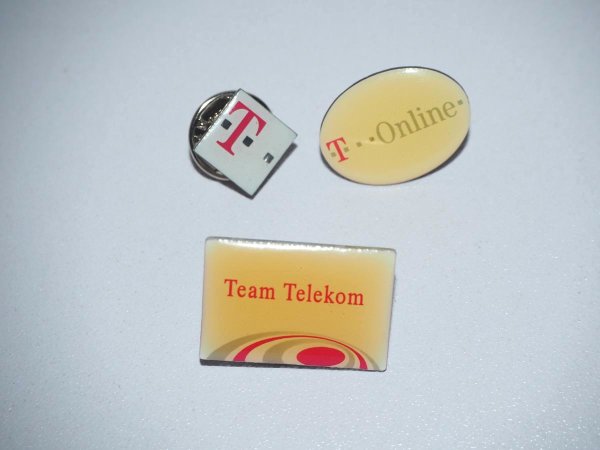 Pin - Team Telekom + T-Online - 3 Stück im Set