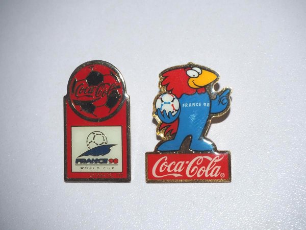 Pin - Coca Cola - WM 98 Frankreich - 2 Stück