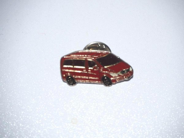 Pin - Mercedes - Viano - Rot